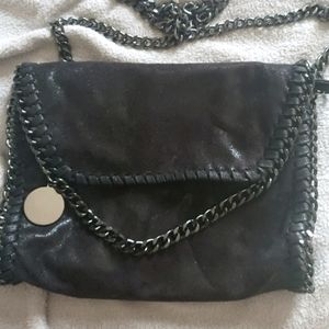 Chained crossbody purse